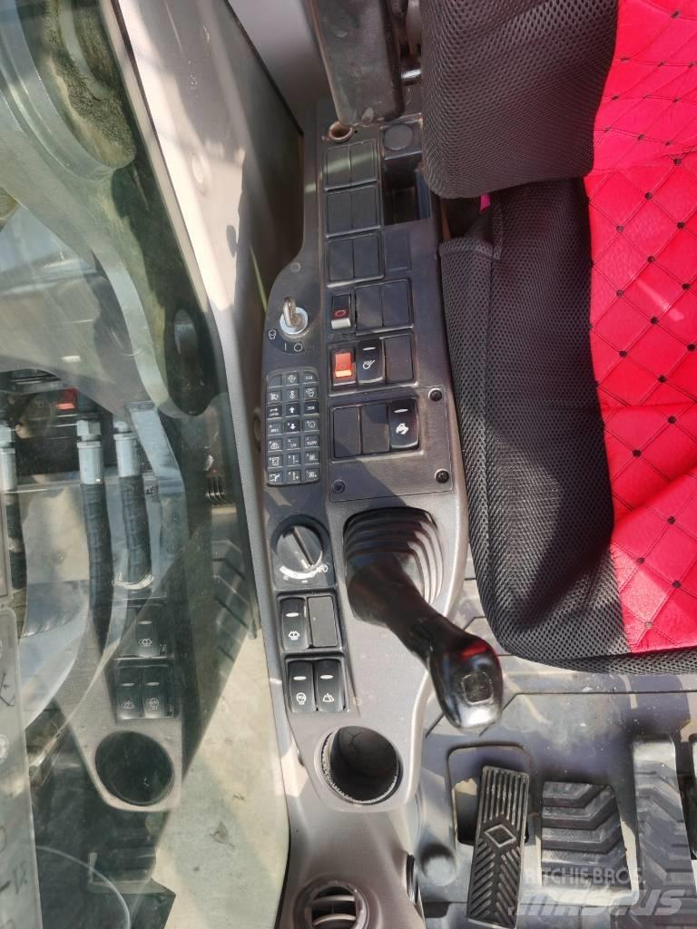 Volvo ec220 大型油圧ショベル12t以上（パワーショベル・ユンボ）