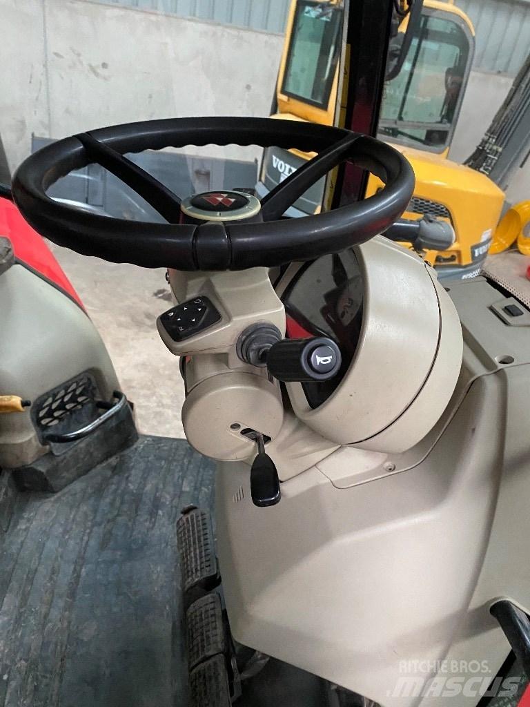 Massey Ferguson 7618 トラクター