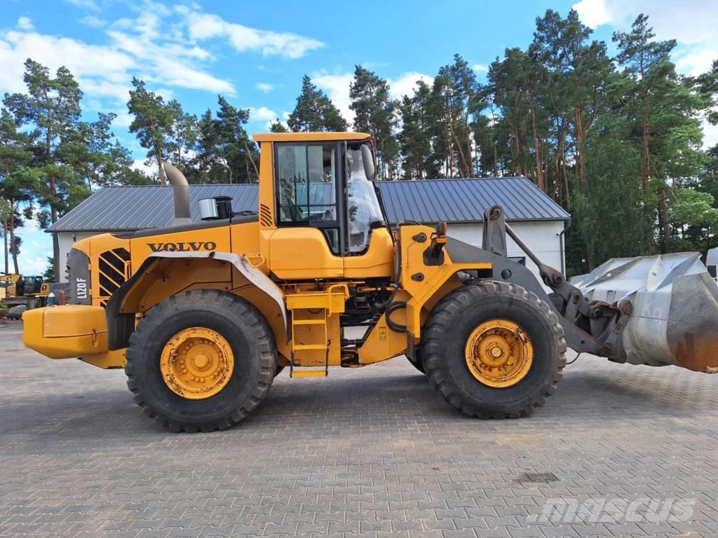 Volvo L 120 F ホイールローダー・タイヤショベル