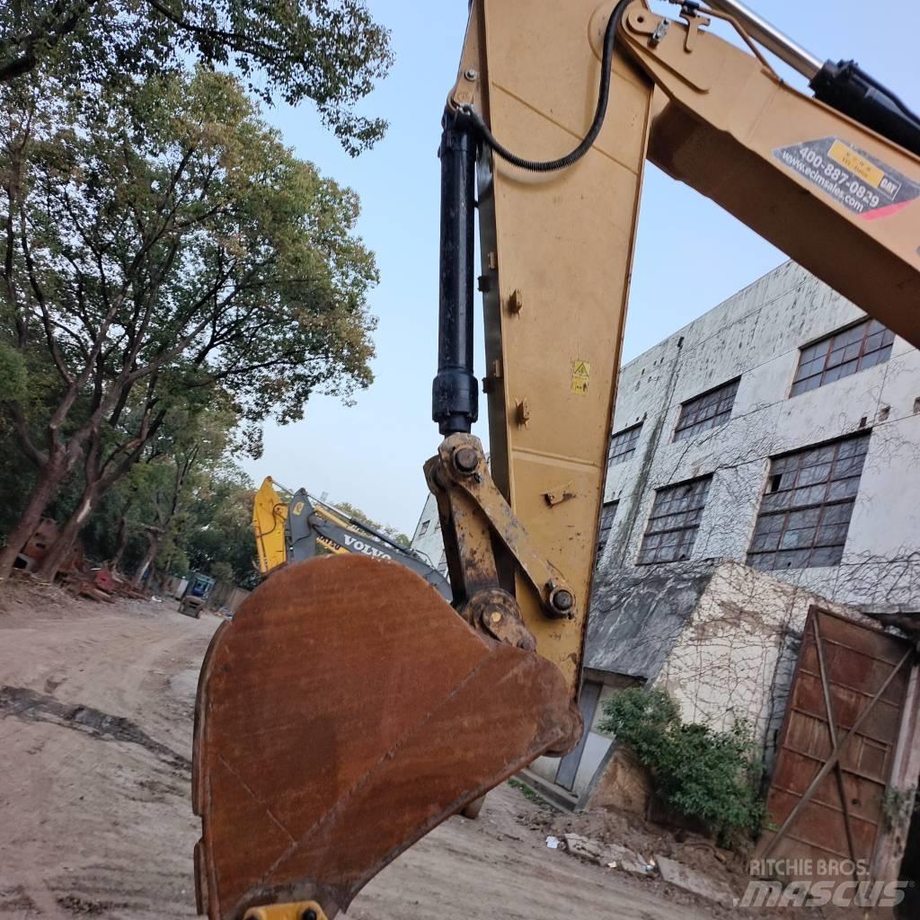 CAT 330GC 大型油圧ショベル12t以上（パワーショベル・ユンボ）