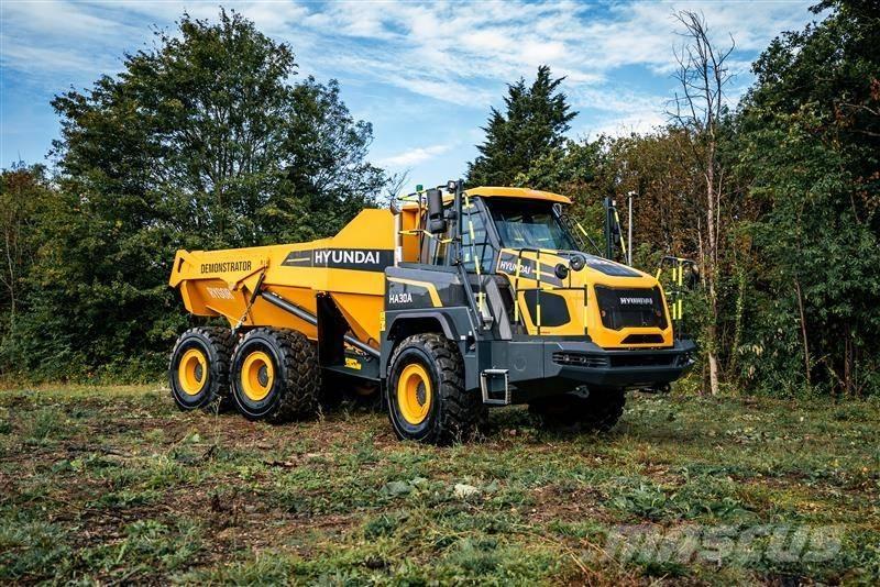Hyundai HA 30 A アーティキュレート式ダンプトラック