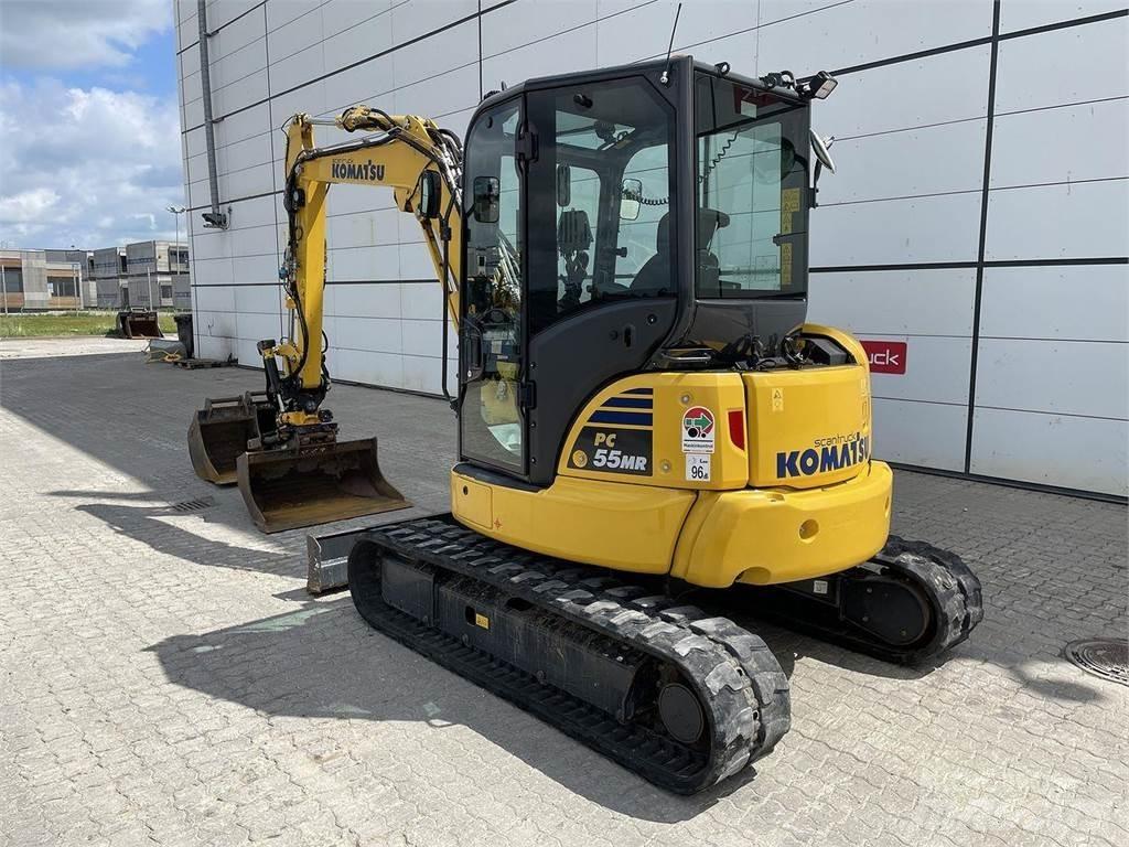 Komatsu PC55MR-5 ホイール式油圧ショベル（パワーショベル・ユンボ・バックホー）