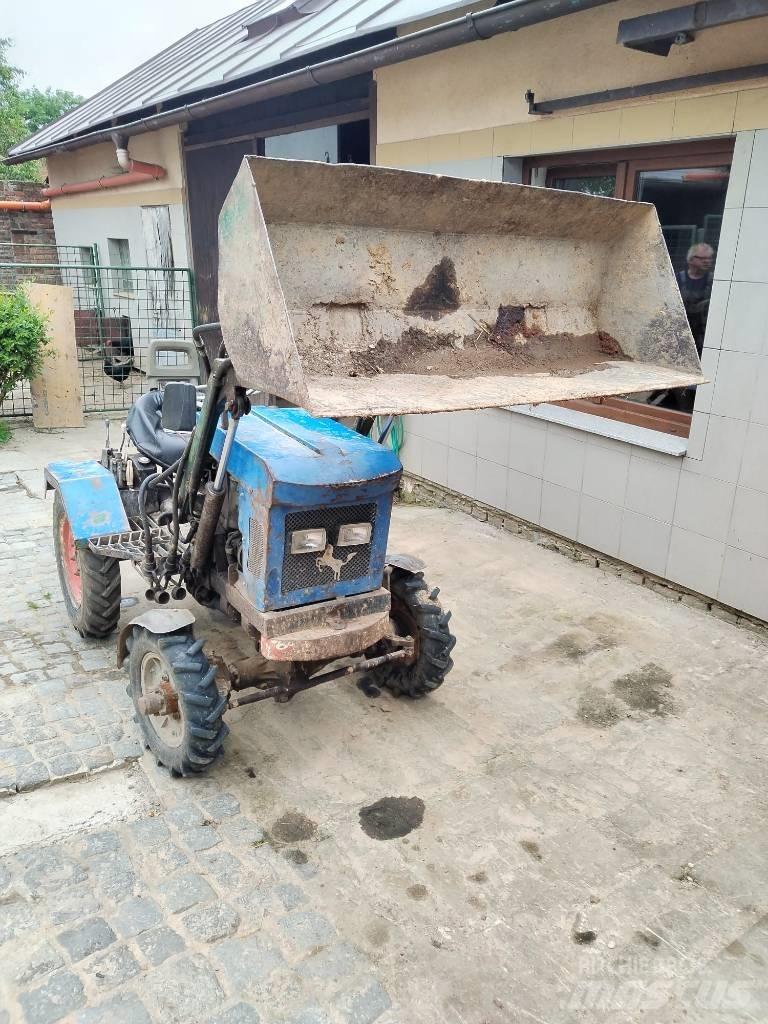  Zemědělský traktor トラクター