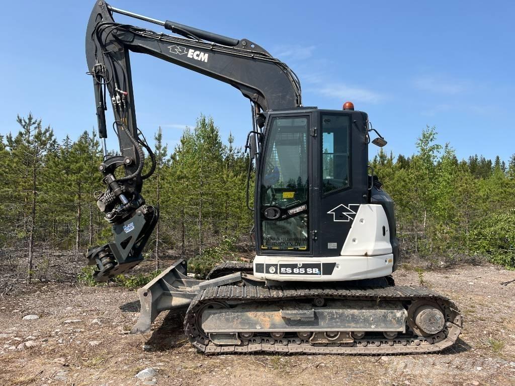ECM ES 85 SB4 中型油圧ショベル 7ｔ-12ｔ（ユンボ・パワーショベル・バックホー）