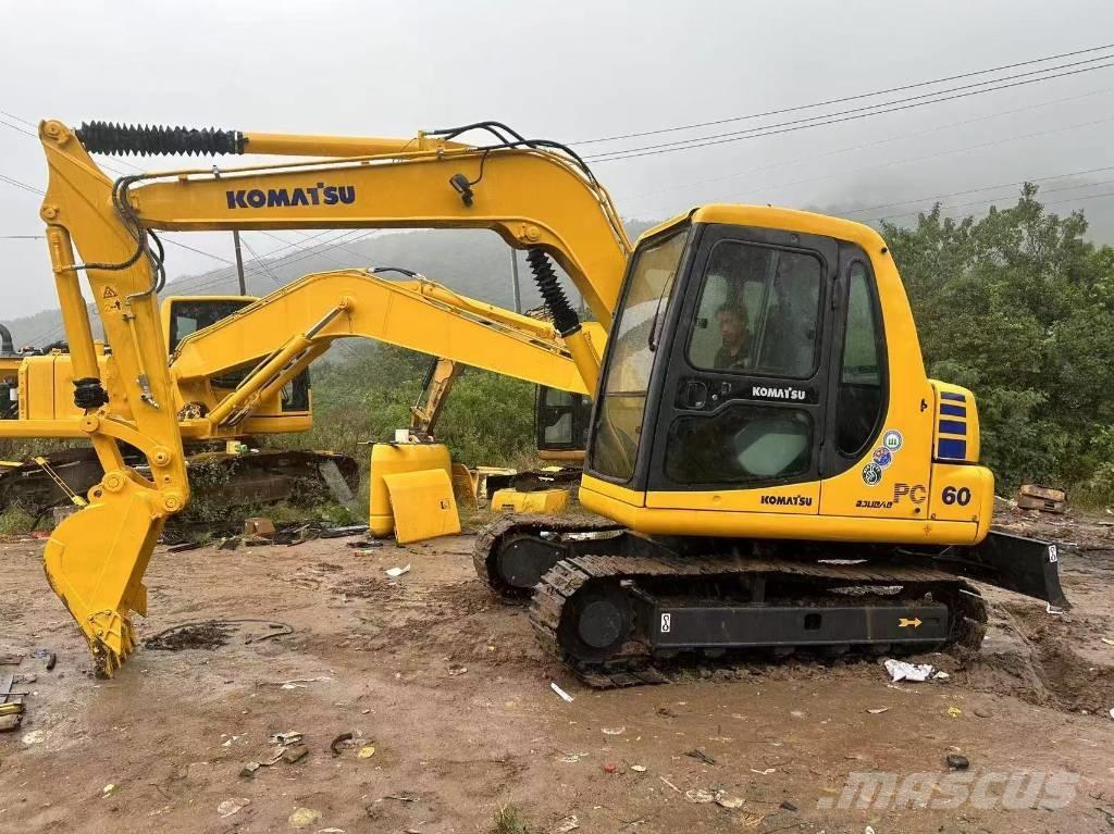 Komatsu PC 60 ミニ油圧ショベル 7t以下（ミニユンボ・ミニディガー）