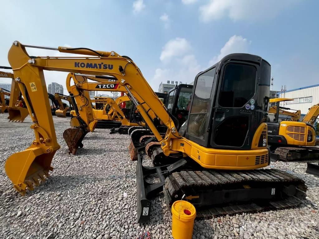 Komatsu PC 50 MR ミニ油圧ショベル 7t以下（ミニユンボ・ミニディガー）