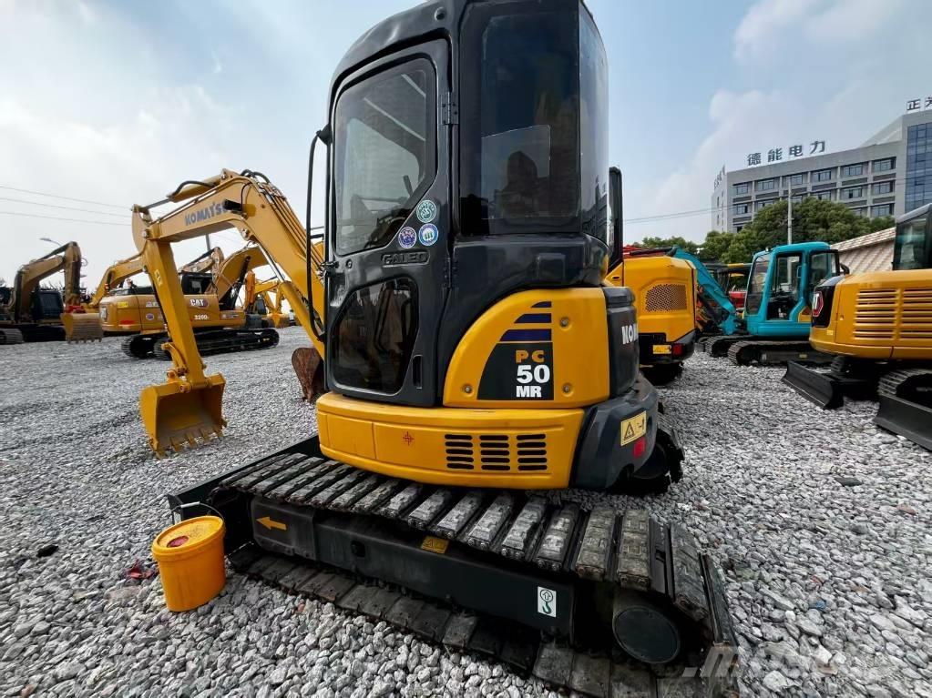 Komatsu PC 50 MR ミニ油圧ショベル 7t以下（ミニユンボ・ミニディガー）