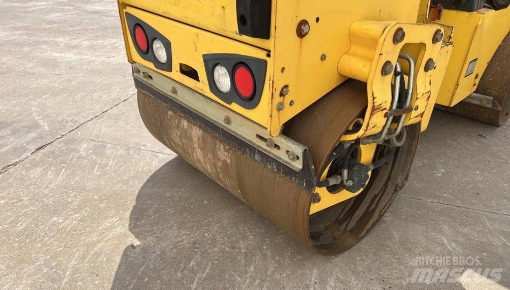 Bomag BW 100 AD M-5 タンデムローラ