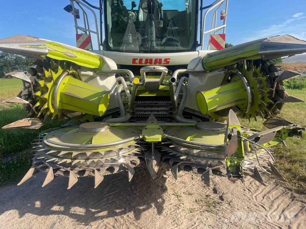 CLAAS Orbis 450 自走式フォレージハーベスター