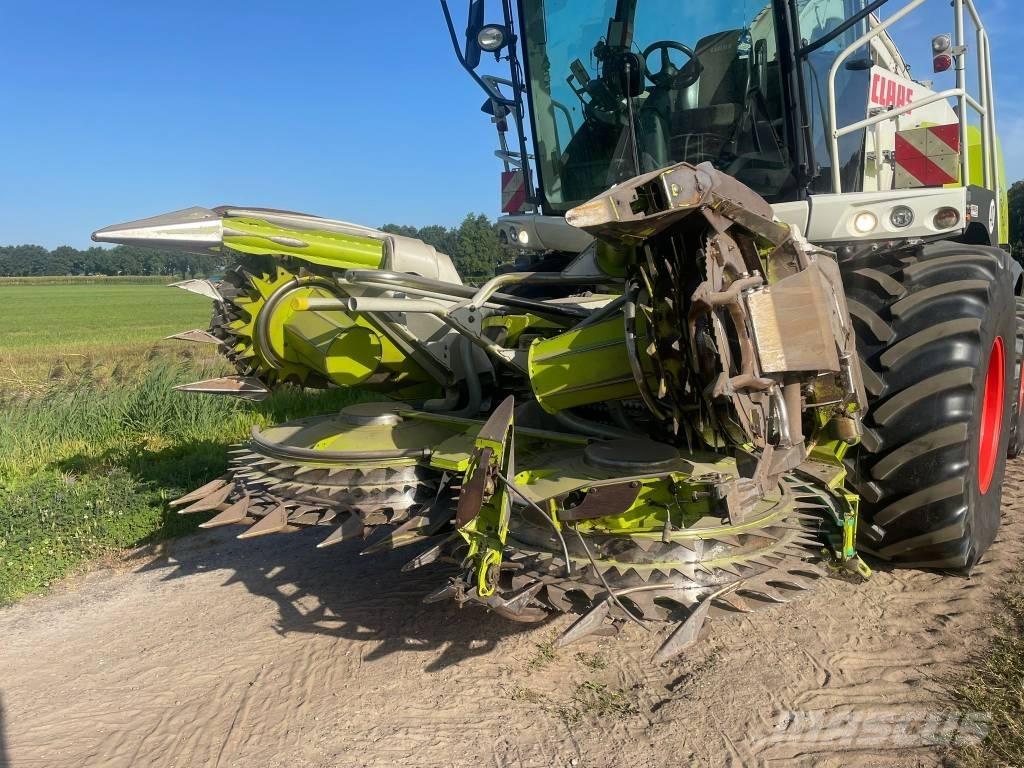 CLAAS Orbis 450 自走式フォレージハーベスター