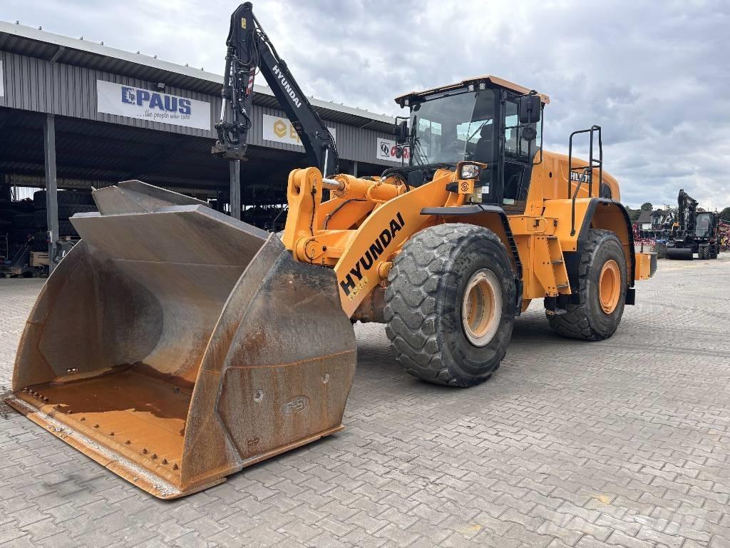 Hyundai HL 975 ホイールローダー・タイヤショベル