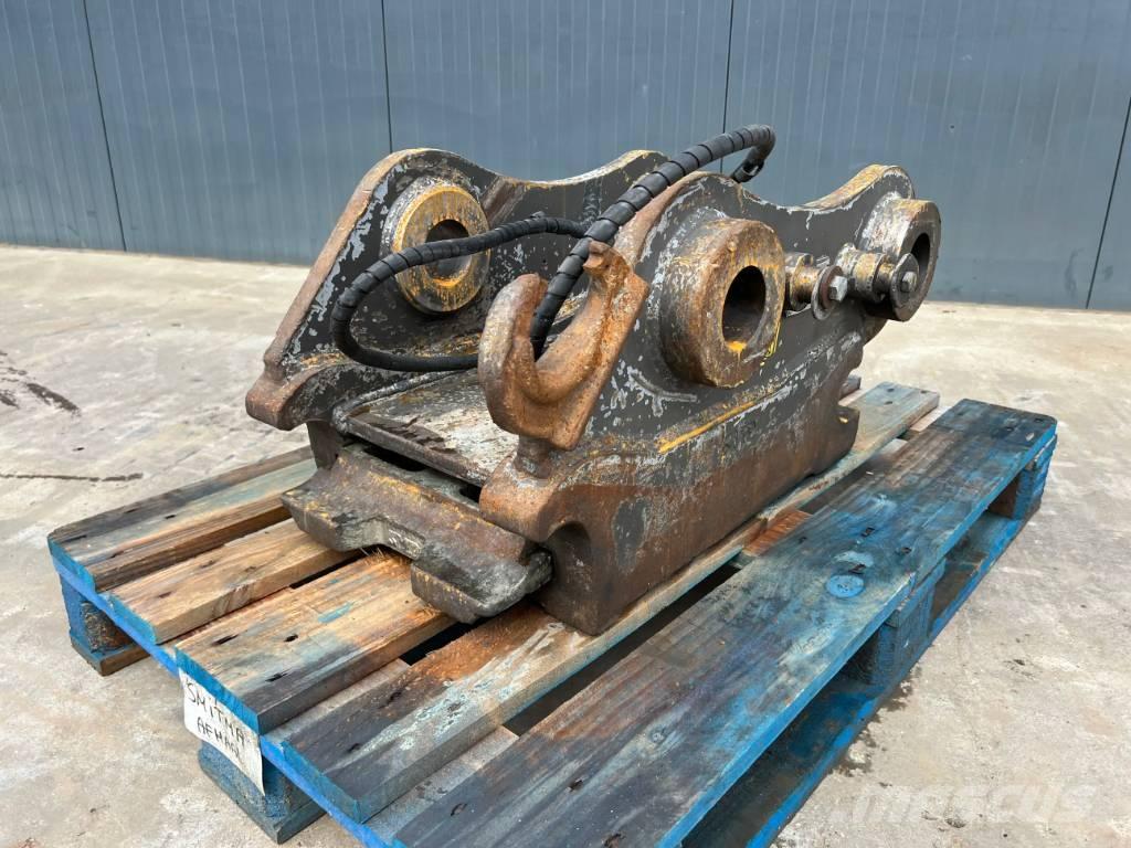 SMP S70 - 320D クイックヒッチ