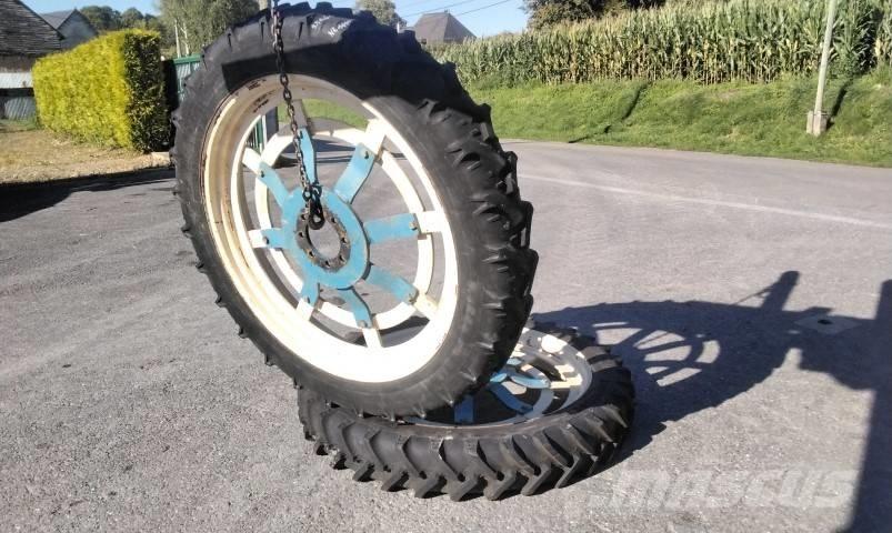 BKT 9.5R44 タイヤ、ホイル、リム