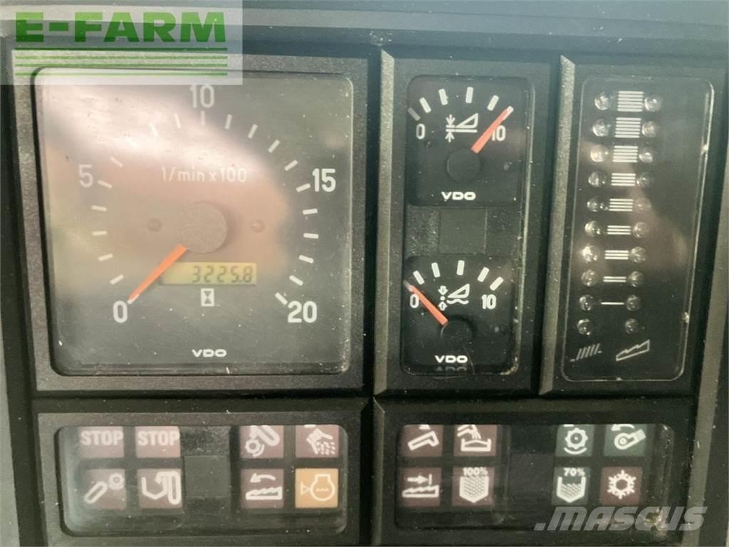 CLAAS medion 330 コンバイン