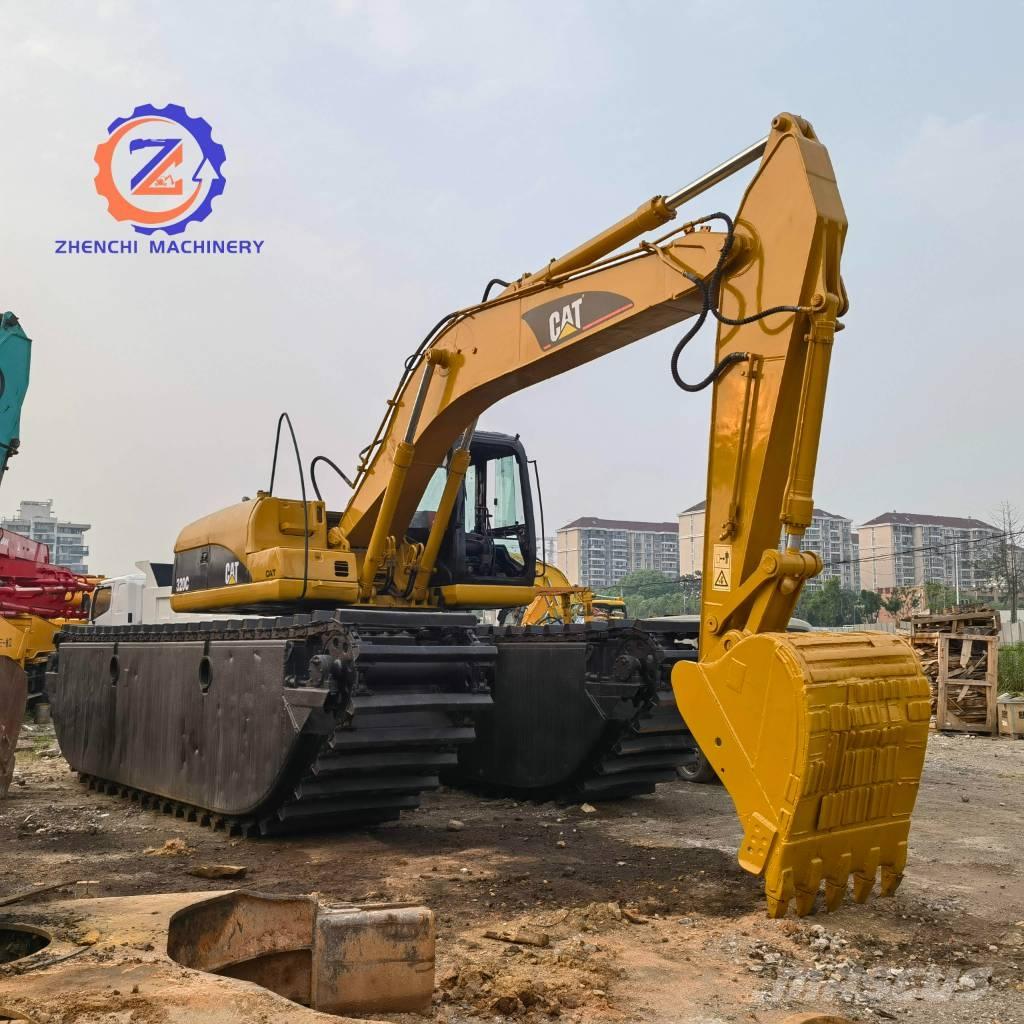 CAT 320 C 水陸両用油圧ショベル、ユンボ