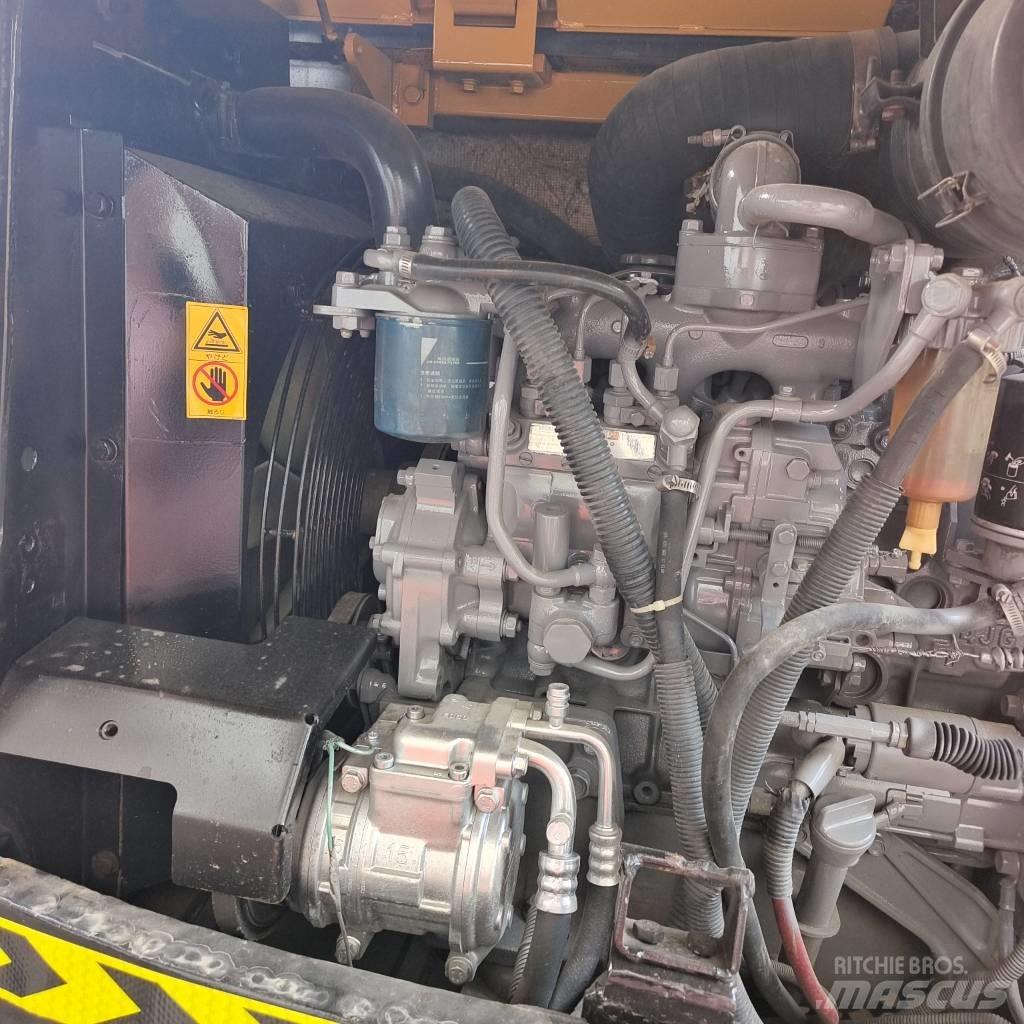Sany SY 55 C 大型油圧ショベル12t以上（パワーショベル・ユンボ）