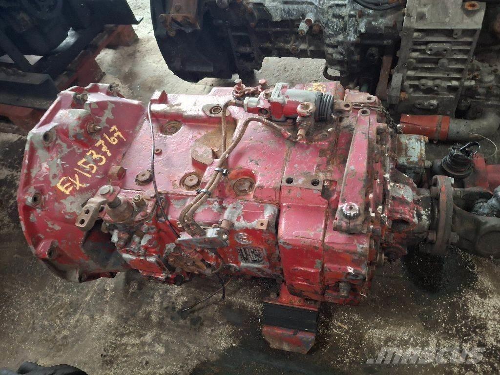 ZF 5K110GP ギアボックス