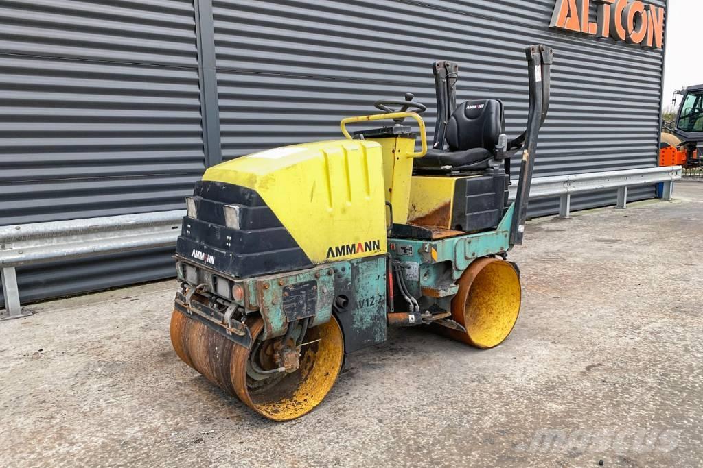 Ammann AV 12-2 タンデムローラ