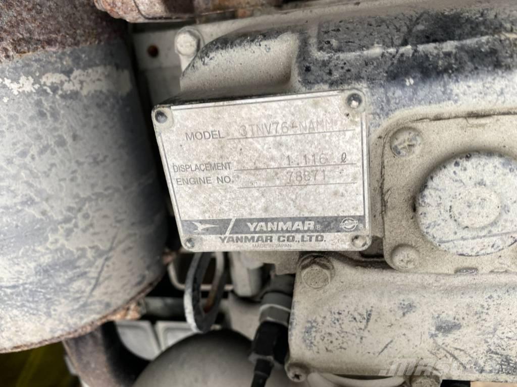 Ammann AV 12-2 タンデムローラ