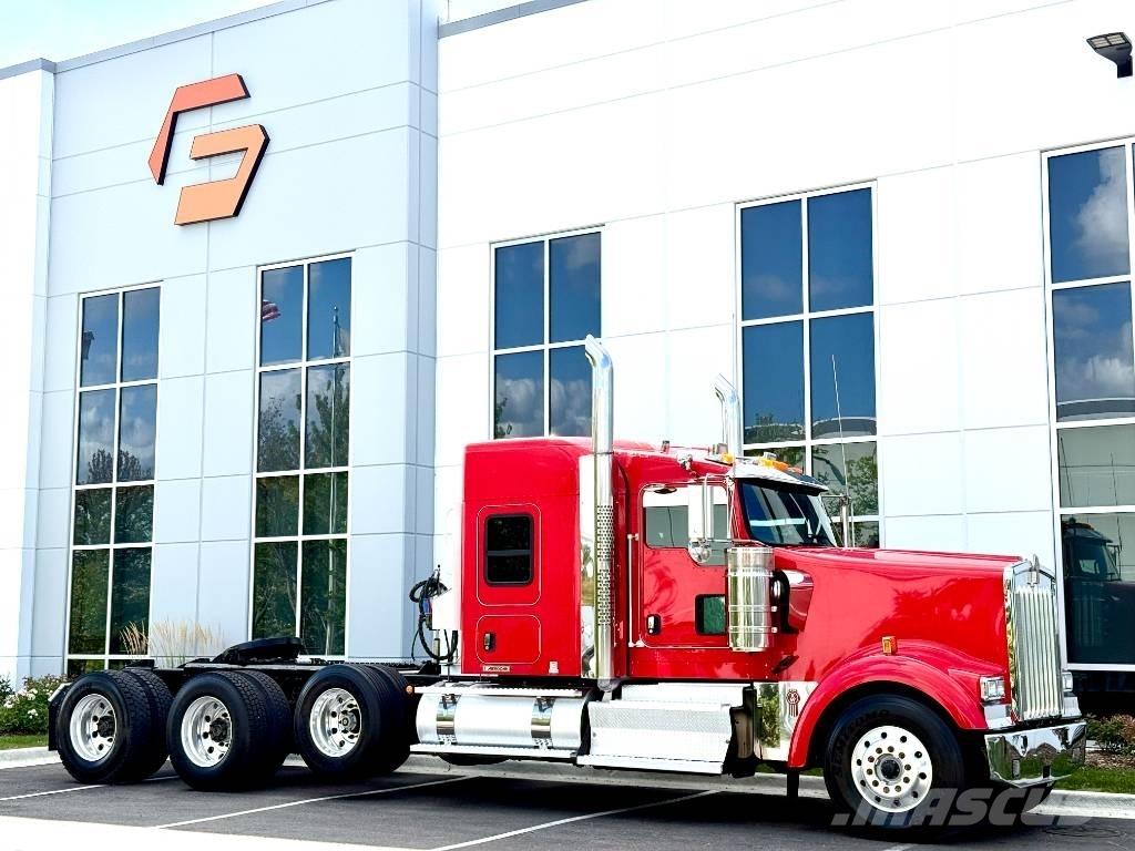 Kenworth W 900 Tractor Units