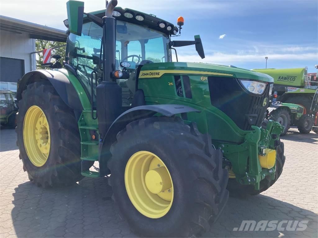 John Deere 6R215 トラクター