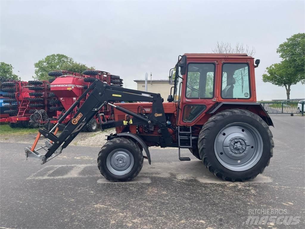 Belarus MTS 82 + FL トラクター