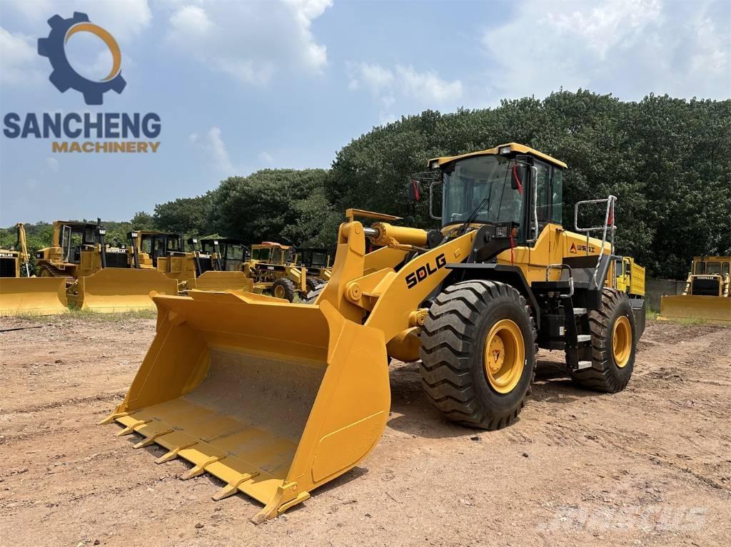 SDLG 956F ホイールローダー・タイヤショベル