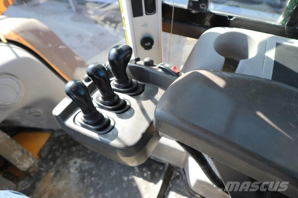 Volvo L120G ホイールローダー・タイヤショベル