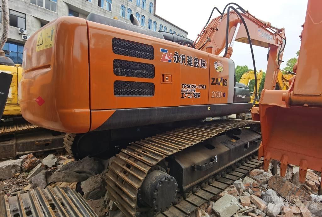 Hitachi ZX 200 大型油圧ショベル12t以上（パワーショベル・ユンボ）
