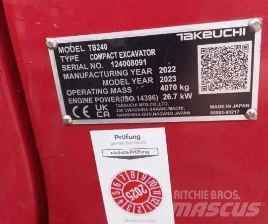 Takeuchi TB 240 DPF ミニ油圧ショベル 7t以下（ミニユンボ・ミニディガー）