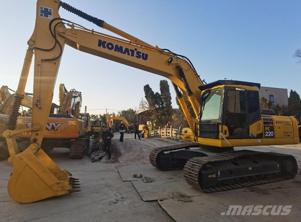 Komatsu PC 220-7 大型油圧ショベル12t以上（パワーショベル・ユンボ）