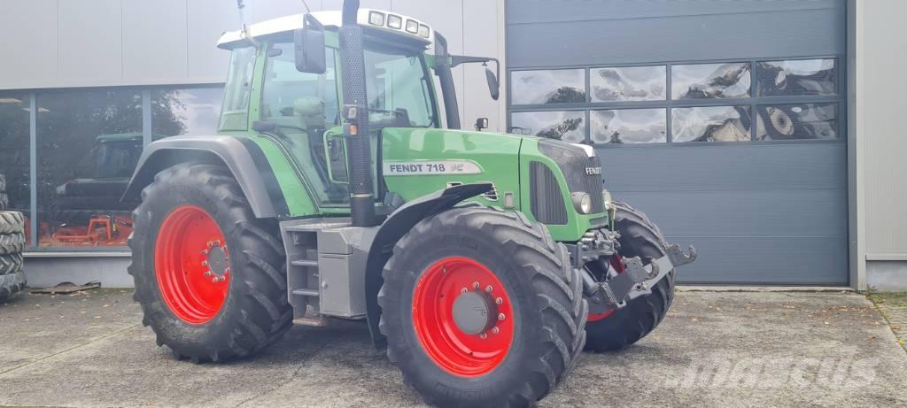 Fendt 718 Vario TMS トラクター