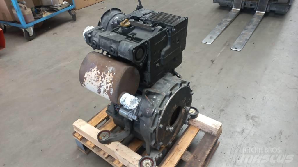 Deutz F2L1011F エンジン