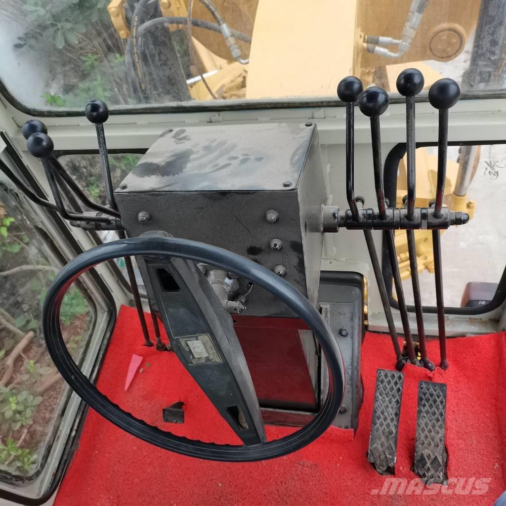 CAT 140 K モーターグレーダー