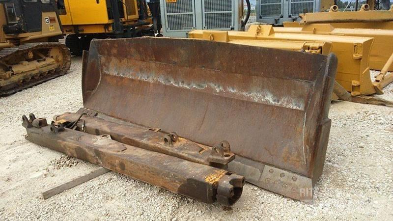 CAT D7E, D7F, D7G ブレード