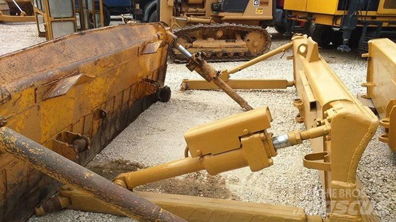 CAT D7E, D7F, D7G ブレード