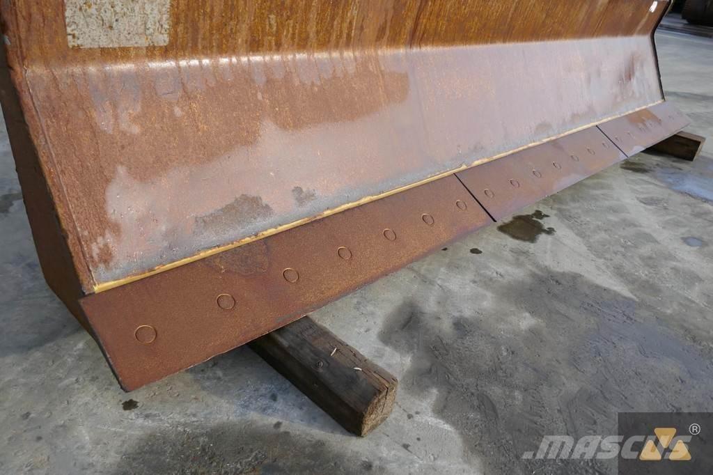 CAT Skidder blade ブレード