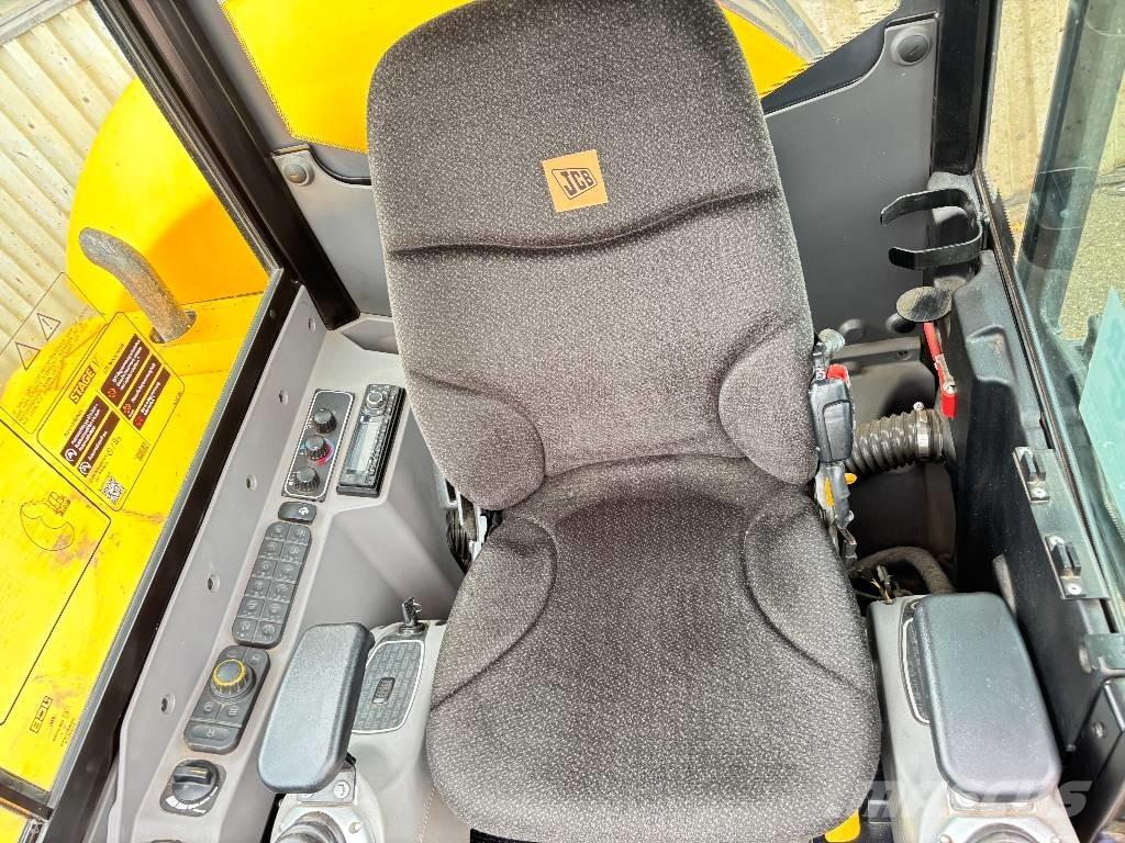 JCB 60C-2 ミニ油圧ショベル 7t以下（ミニユンボ・ミニディガー）