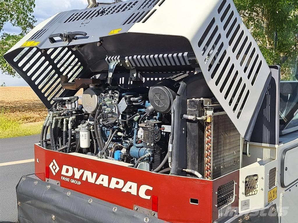 Dynapac CP 1200 W タイヤローラ
