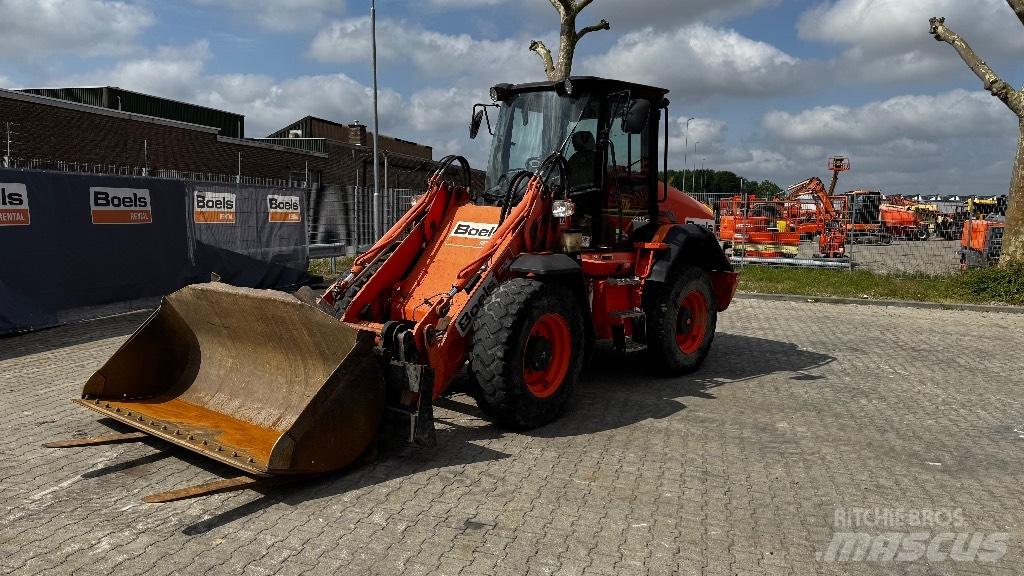 JCB 411HT T4i ホイールローダー・タイヤショベル
