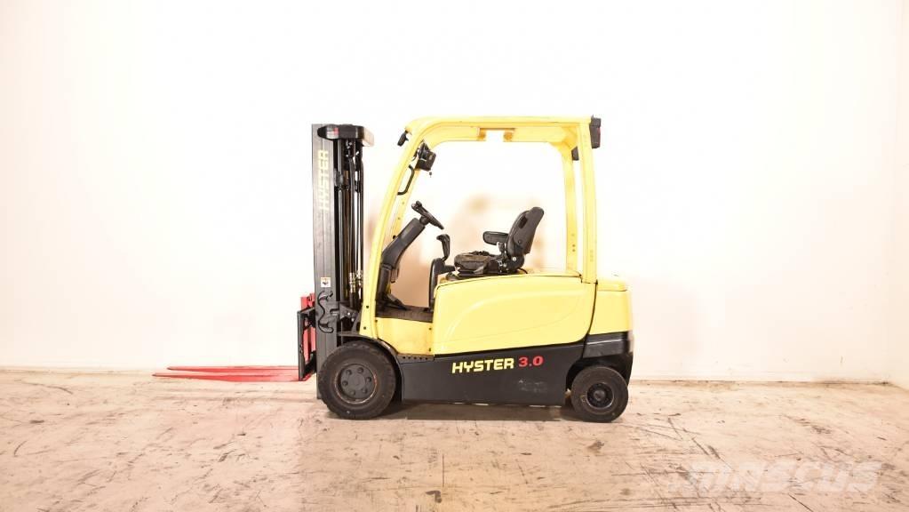 Hyster J3.0XN バッテリーフォークリフト