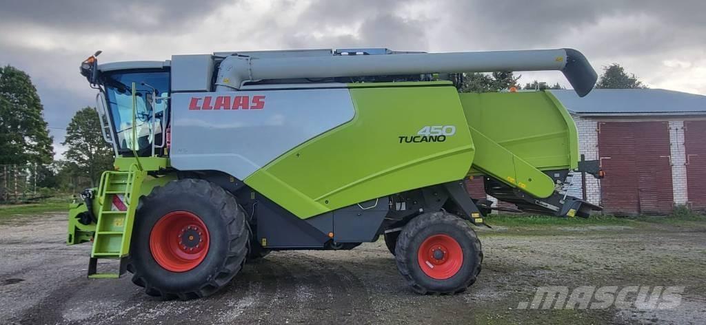 CLAAS Tucano 450 コンバイン