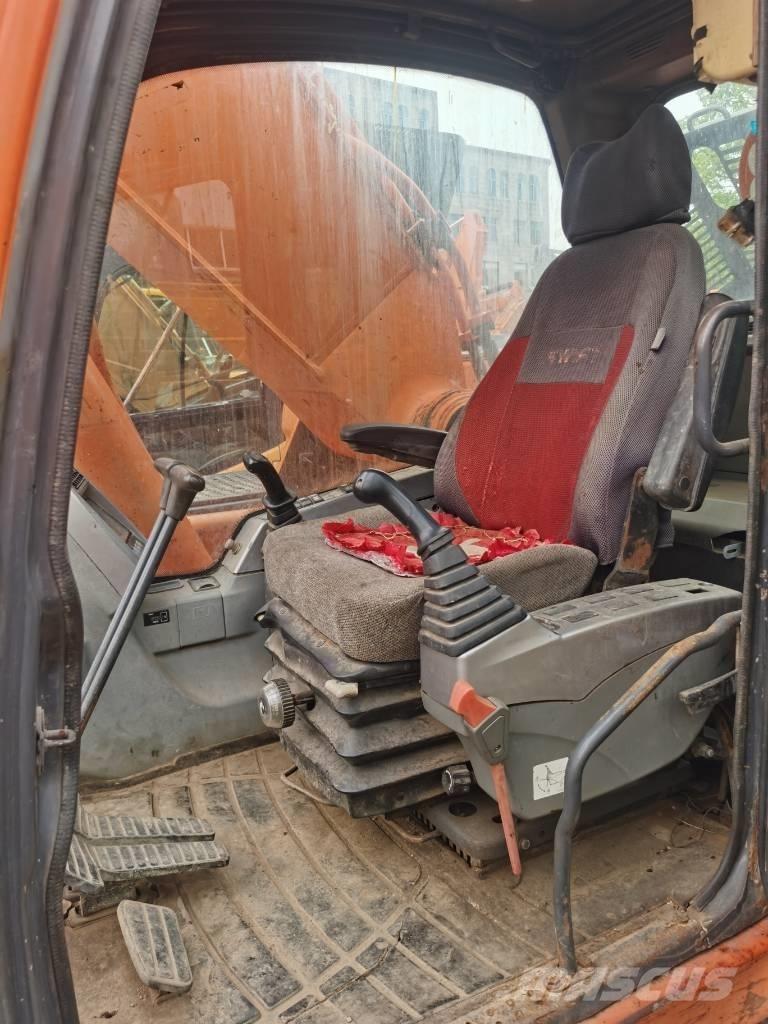 Doosan DX300LC-9C 大型油圧ショベル12t以上（パワーショベル・ユンボ）