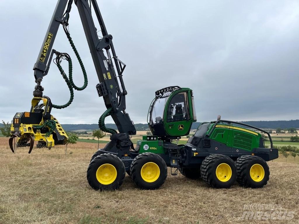 John Deere 1170G ハーベスター