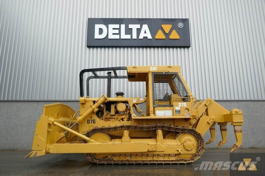 CAT D7G Ex-army ブルドーザー