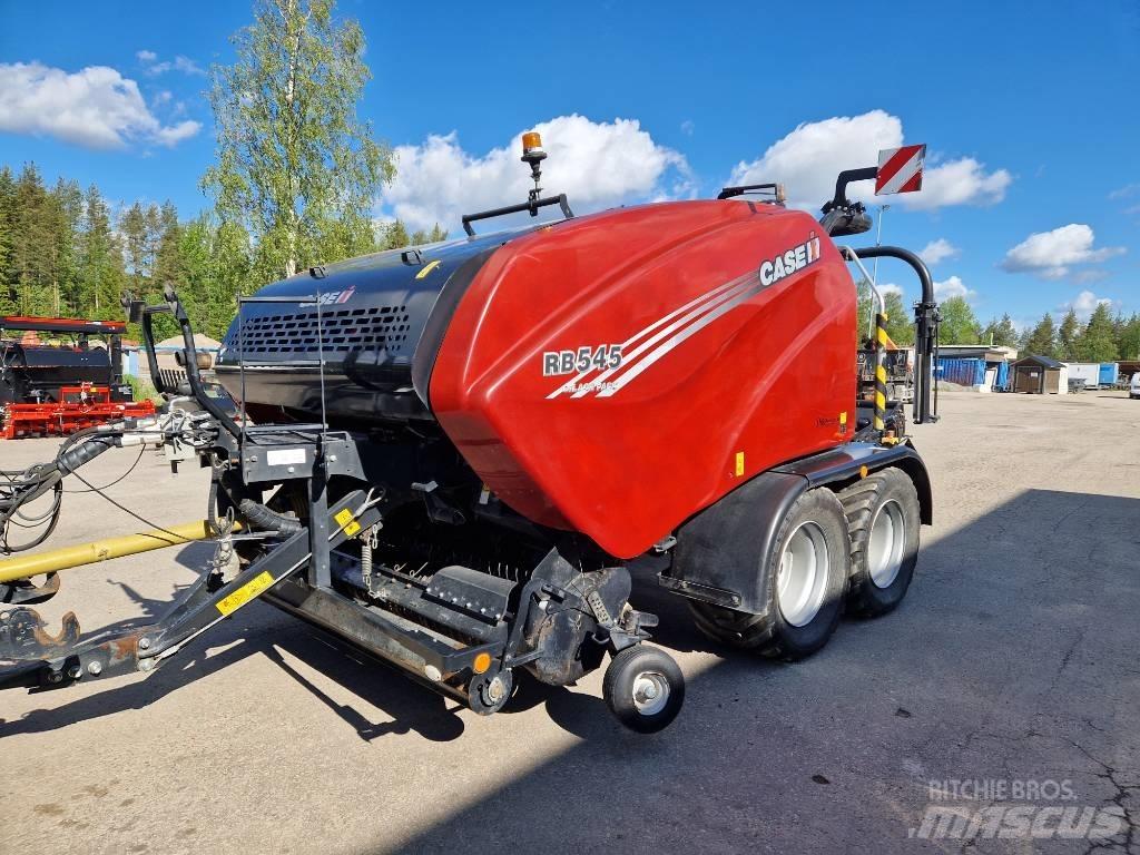Case IH RB 545 ラウンドベーラー