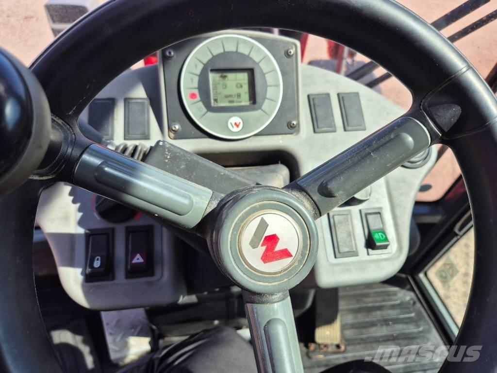 Weidemann 3080T 農業用テレハンドラー