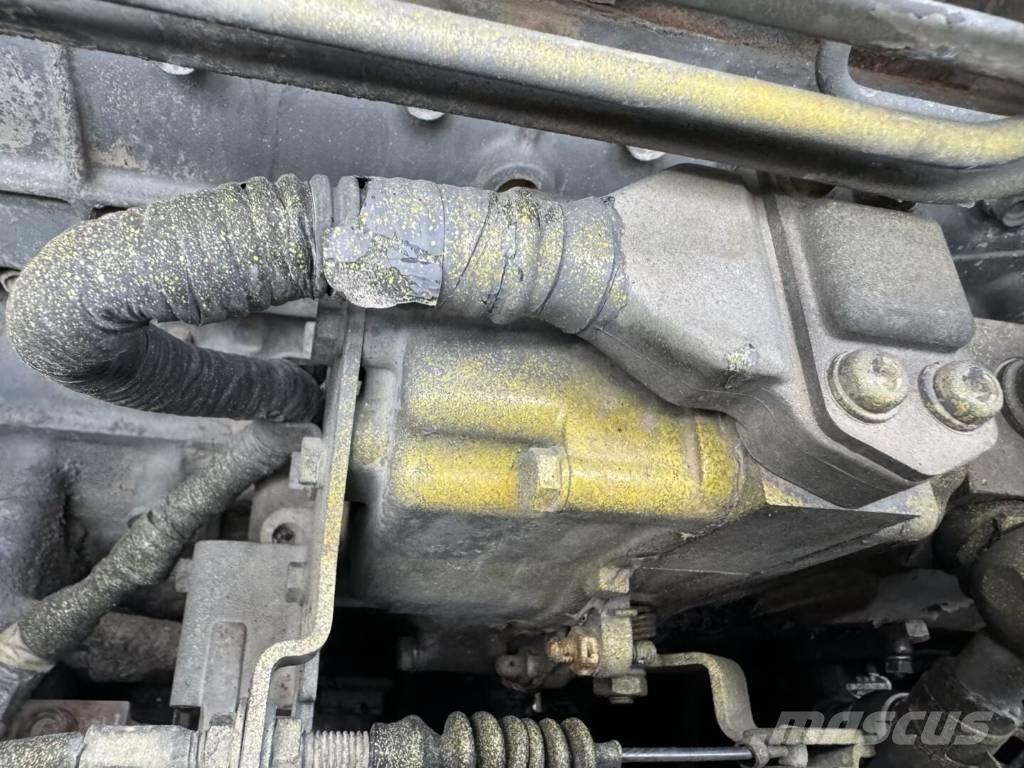 Sumitomo SH200 大型油圧ショベル12t以上（パワーショベル・ユンボ）