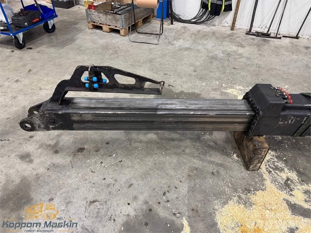 Valmet CRF12 フォワーダクレーン