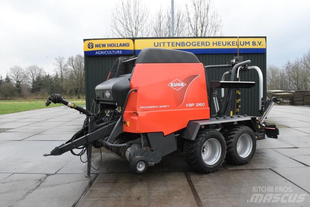 Kuhn VBP 2160 ラウンドベーラー